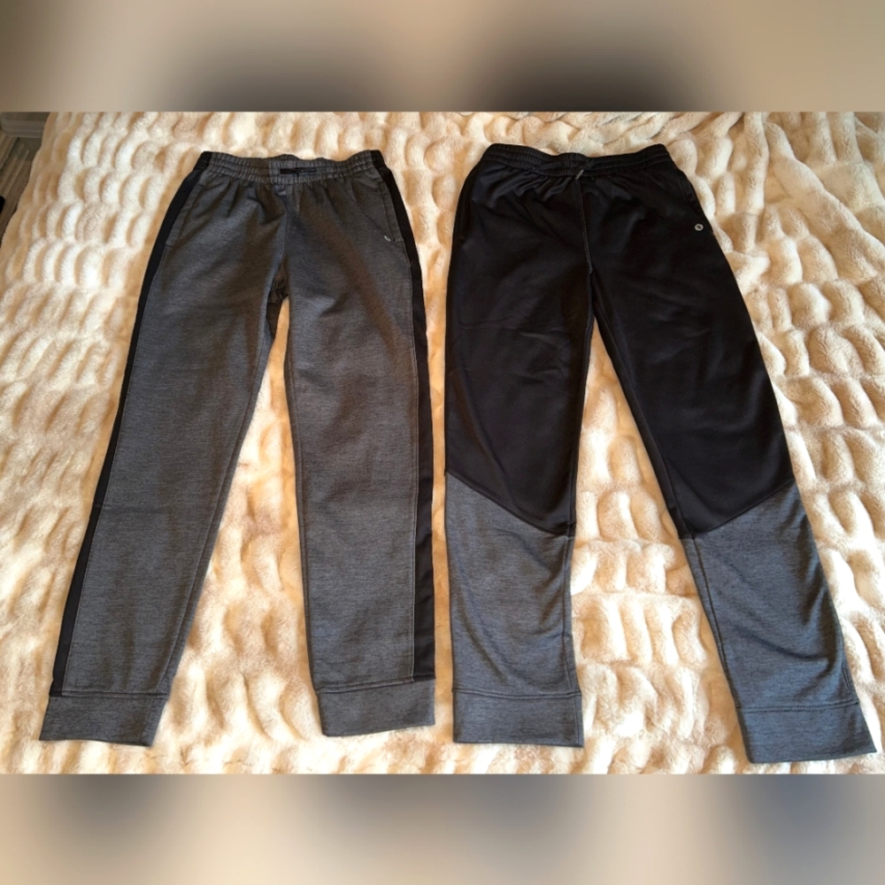 *NWOT* Xersion Black & Grey Sweatpants. Size Boys Large.